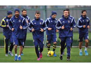 Fenerbahçe İkinci Yarı Hazırlıklarını Sürdürdü