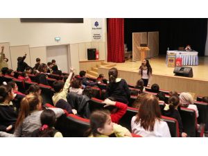 İhlas Kolejinde Geri Dönüşüme Destek Etkinliği Düzenlendi