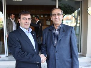 İki Başkandan Örnek Davranış