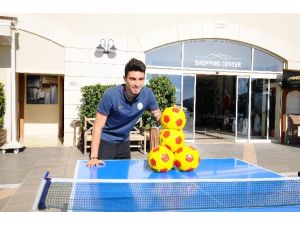 Alex Telles’e Teklif Yok