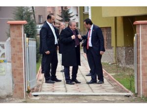 Başbakan Davutoğlu’ndan Sürpriz Ziyaret