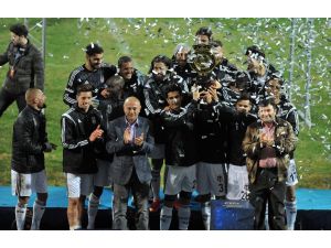 International Royal Cup Şampiyonu Beşiktaş