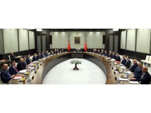 Cumhurbaşkanlığı Sarayında Bakanlar Kurulu Toplantısı Başladı