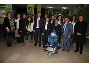 Öğrencilerden Örnek Davranış