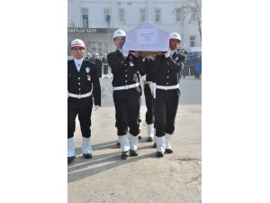 Beyin Kanaması Geçirerek Hayatını Kaybeden Polis Memuru İçin Tören Yapıldı