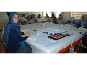 Kadınların Yeni Terapisi Dikiş Nakış