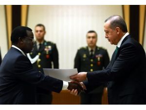 Erdoğan Güven Mektuplarını Aldı