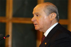 Bahçeli: Terör taviz vererek önlenemez