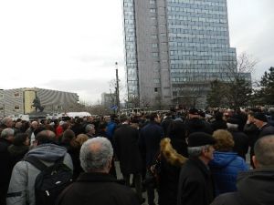 Kosovalılar Faili Meçhul Cinayetlerin Aydınlatılmasını İstiyor