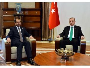 Irak Meclis Başkanı Cumhurbaşkanlığı Sarayı’nda