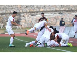 Milliler Romanya’ya İki Golle Geçti