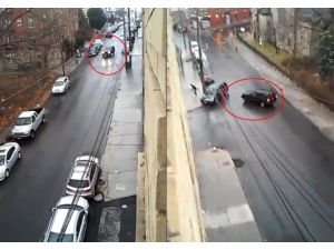 Buzlu Yolda Film Gibi Görüntü !