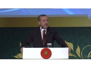 Batı Ülkelerinde Artan İslamofobiye Ateş Püskürdü