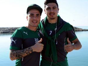 Ozan Gitmek İstiyor Mu ?