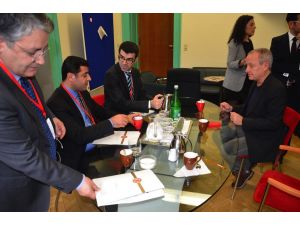 Hdp Eş Genel Başkanı Selahattin Demirtaş: