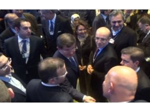 Davutoğlu Davos’ta Türk İşadamlarıyla Görüştü