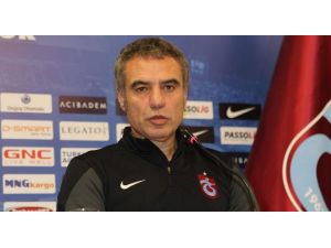 Ersun Yanal’ın Savunma Sıkıntısı