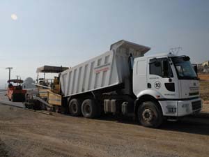 Ağcalı Yolu Asfaltı Tamamlanıyor