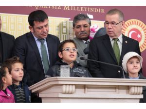 Chpli Ağbaba Işid Zulmünden Kaçan Türkmenlerle Basın Toplantısı Düzenledi