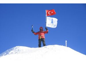 Türk Bayrağı Avrupa’nın Zirvesinde