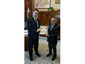 Macaristan Parlamento Başkan Türk İşadamlarını Kabul Etti