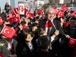 Edirnede 57 Bin 76 Öğrenci Karne Aldı