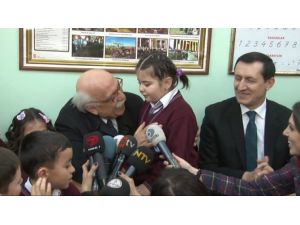 Bakan Hem Espri Yaptı Hem De Velileri Uyardı !