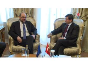 Davutoğlu, Ap Başkanı İle Görüştü