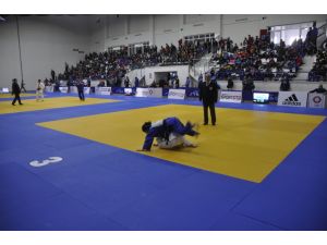 Judo Şampiyonası Başladı