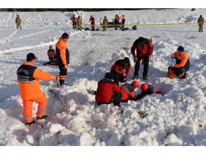 Kütahyada Çığ Tatbikatı