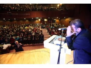 Nebil Özgentürk Gözyaşlarına Boğuldu
