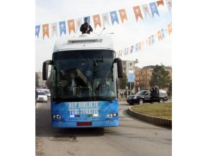 Başbakan Davutoğlu Diyarbakır’da