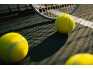 Nadal Ve Sharapova Çeyrek Finale Yükseldi
