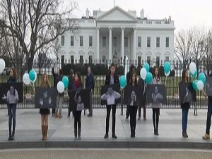 Beyaz Saray Önünde Anlamlı Sergi