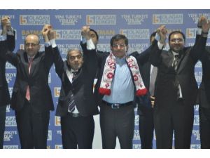 Başbakan Davutoğlu Düğünde
