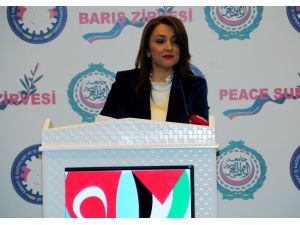 İş Dünyasının Genel Başkanlığına Yeniden Nezaket Emine Atasoy Seçildi