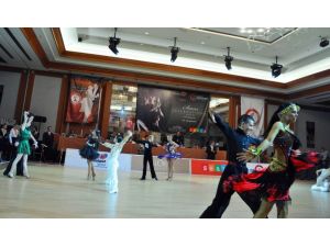 Dünya’ca Ünlü Dansçılar, Glorıa Sports Arena’da