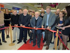 İzmir Parka Görkemli Açılış