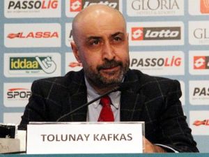 Tolunay Kafkas İdmana Çıkmadı