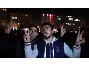 Şanlıurfada Kobani Kutlamaları