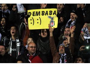 Demba Ba Golle Başladı