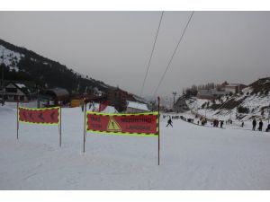 Bursa Ve Erzurum’da Yaşanan Ölümler, Kayak Merkezlerindeki Güvenlik Tedbirlerini Akla Getirdi
