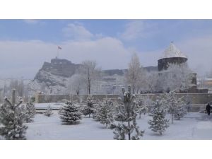 (Özel Haber) Karsta Kırağı Kartpostallık Görüntüler Ortaya Çıkardı