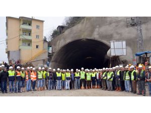 Akyazı Tüneli’nde Işık Göründü