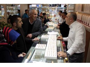 Kuyumcular Altın Alamıyor