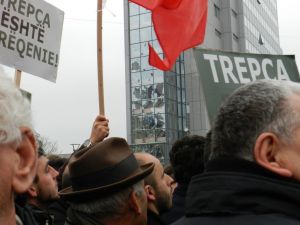 Priştine’de Protestolar Alevlendi