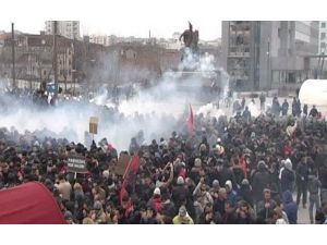 Protestolarda Kan Aktı !