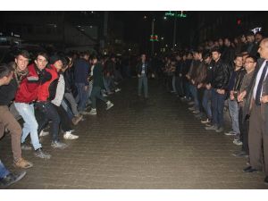 Karadeniz Müziği Eşliğinde Kobani Kutlaması !