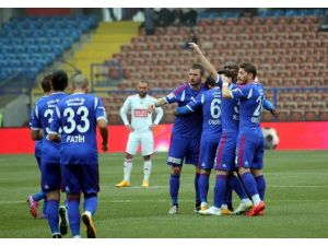 Karabük Kupada Moral Buldu