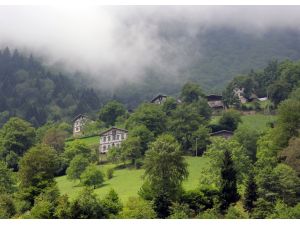 Karadeniz, Kışın Da Turistlerin İlgisini Çekiyor